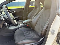 Mercedes-benz cla-klasse 200 ambition , ; 1-kdp-88 - afbeelding 16 van  20