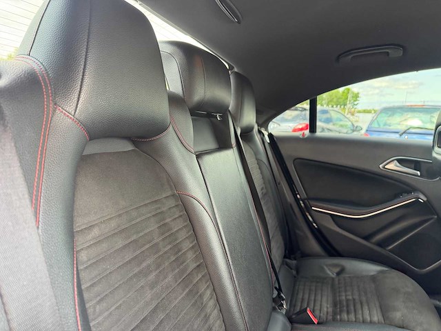 Mercedes-benz cla-klasse 200 amg automaat* 4-tvt-66 - afbeelding 8 van  25