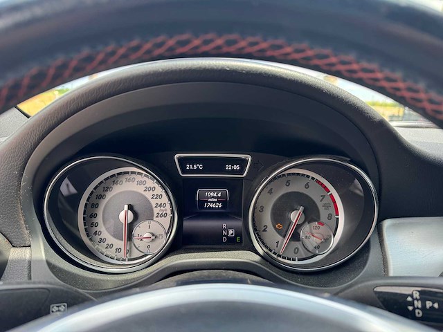 Mercedes-benz cla-klasse 200 amg automaat* 4-tvt-66 - afbeelding 14 van  25