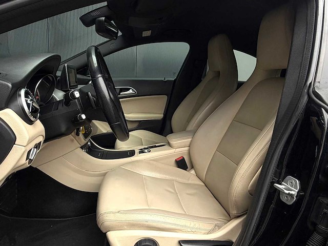 Mercedes-benz cla-klasse 200 edition 1 2013 | 5-skz-86 iaw - afbeelding 7 van  23