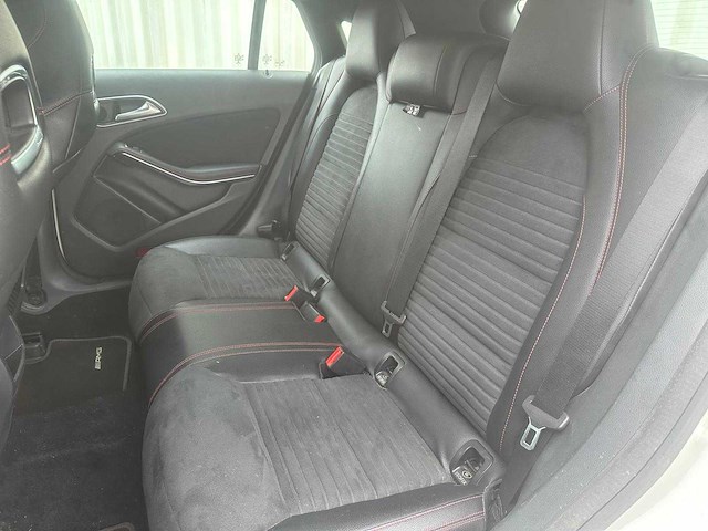 Mercedes-benz cla-klasse shooting brake 180 orangeart ed. * j-601-pk - afbeelding 12 van  15