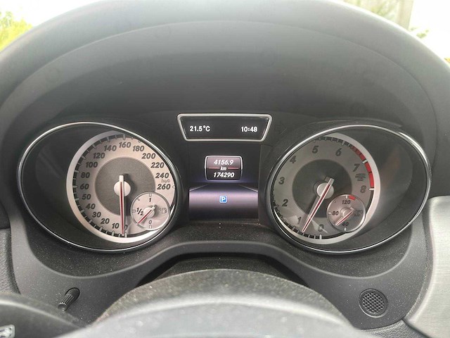 Mercedes-benz cla-klasse shooting brake 180 orangeart ed. * j-601-pk - afbeelding 15 van  15