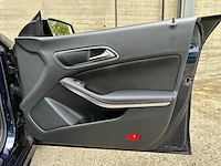 Mercedes-benz cla180 business solution amg cla-klasse 121pk 2018 (origineel-nl), xb-460-z - afbeelding 44 van  57