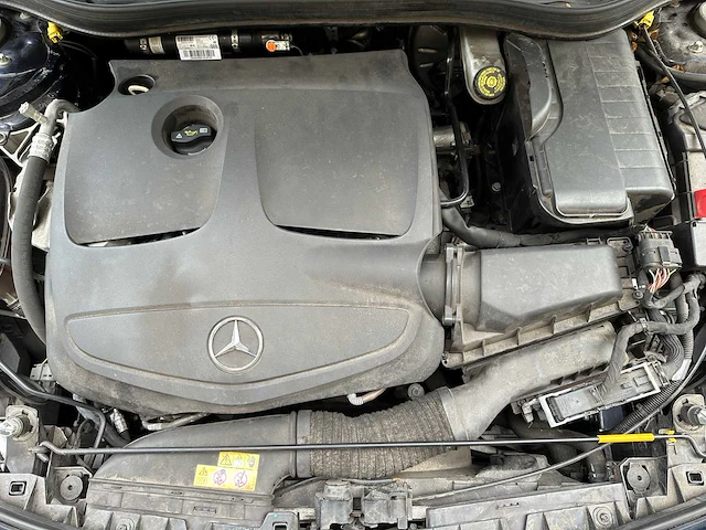 Mercedes-benz cla180 business solution amg cla-klasse 121pk 2018 (origineel-nl), xb-460-z - afbeelding 22 van  57