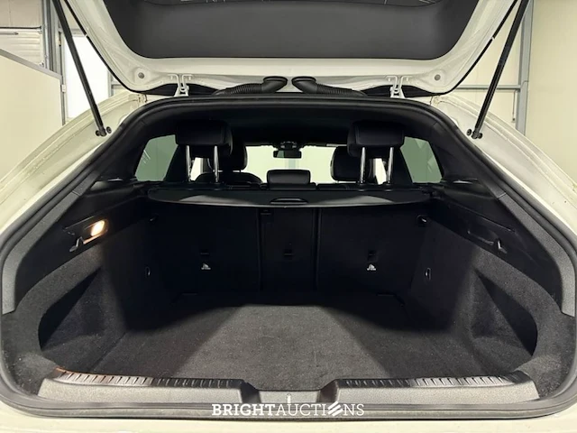 Mercedes-benz cla180 shooting brake business solution 136pk 2022 (origineel-nl) cla-klasse, p-004-vl - afbeelding 19 van  31