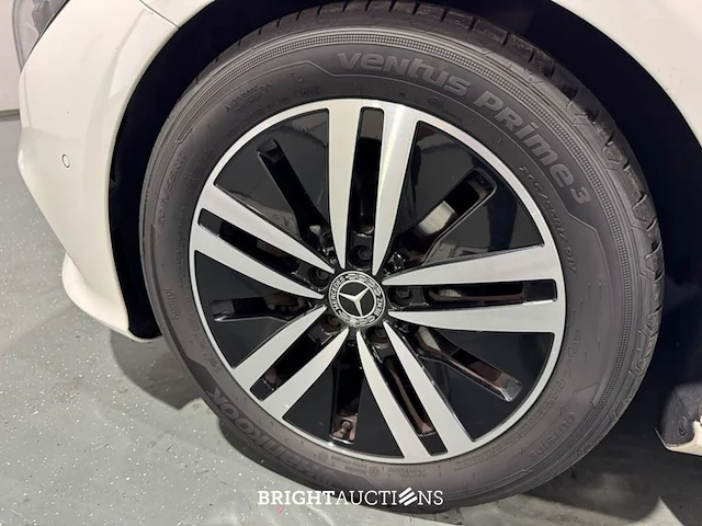 Mercedes-benz cla180 shooting brake business solution 136pk 2022 (origineel-nl) cla-klasse, p-004-vl - afbeelding 29 van  31