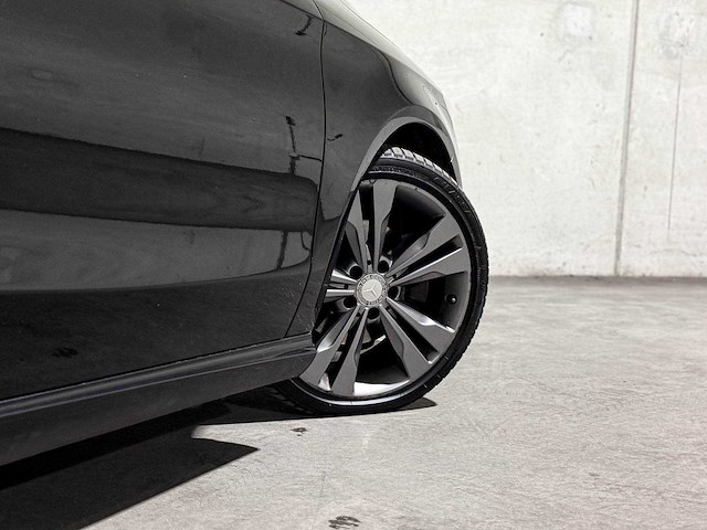 Mercedes-benz cla180d lease edition plus 109pk 2016 (origineel-nl) cla-klasse, kn-171-d - afbeelding 20 van  39