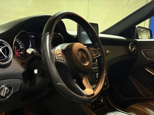 Mercedes-benz cla180d lease edition plus 109pk 2016 (origineel-nl) cla-klasse, kn-171-d - afbeelding 21 van  39