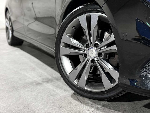 Mercedes-benz cla180d lease edition plus 109pk 2016 (origineel-nl) cla-klasse, kn-171-d - afbeelding 9 van  39