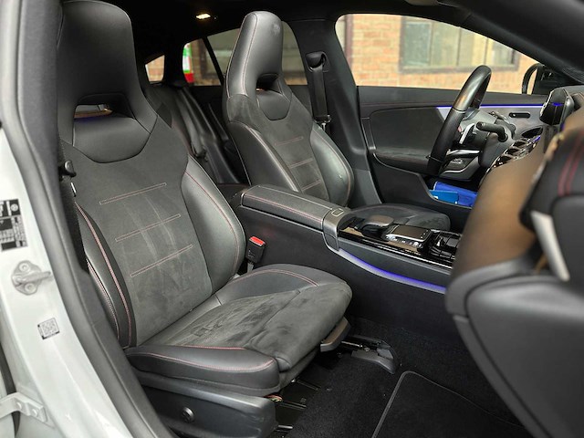 Mercedes-benz cla250 e amg limited business solution 160pk 2020 cla-klasse shooting brake plug-in hybrid, j-472-vn - afbeelding 63 van  68