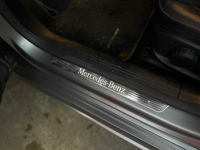 Mercedes-benz cla250 e business solution amg limited cla-klasse shooting brake 160pk 2022, p-675-jh - afbeelding 31 van  69