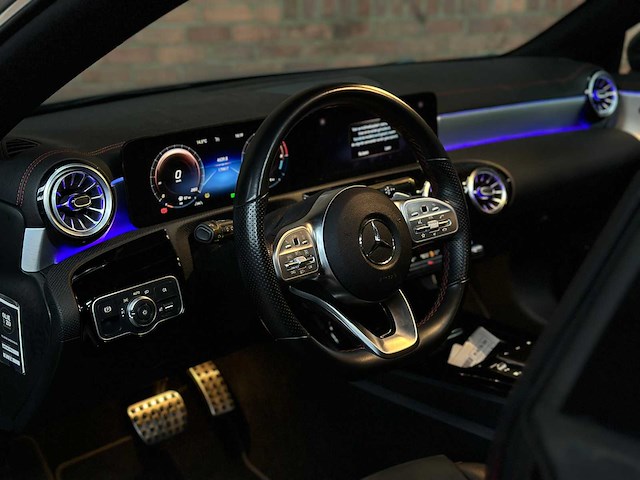 Mercedes-benz cla250 e business solution amg limited cla-klasse shooting brake 160pk 2022, p-675-jh - afbeelding 5 van  36