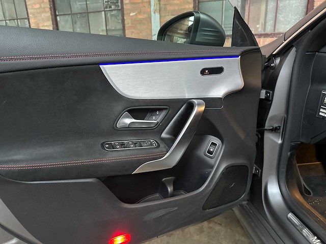 Mercedes-benz cla250 e business solution amg limited cla-klasse shooting brake 160pk 2022, p-675-jh - afbeelding 5 van  43