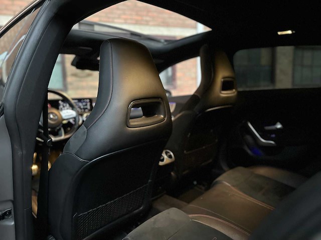 Mercedes-benz cla250 e business solution amg limited cla-klasse shooting brake 160pk 2022, p-675-jh - afbeelding 15 van  43