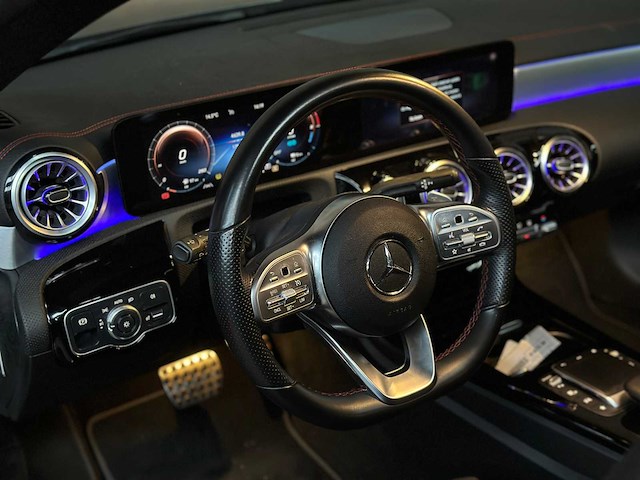 Mercedes-benz cla250 e business solution amg limited cla-klasse shooting brake 160pk 2022, p-675-jh - afbeelding 10 van  65