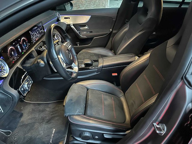 Mercedes-benz cla250 e business solution amg limited cla-klasse shooting brake 160pk 2022, p-675-jh - afbeelding 33 van  45