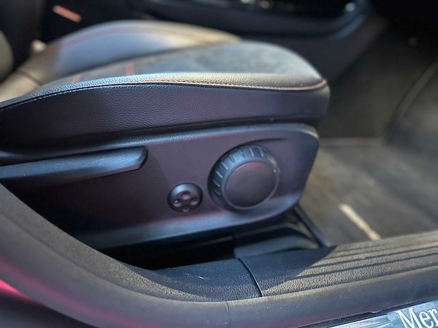 Mercedes-benz cla250 e business solution amg limited cla-klasse shooting brake 160pk 2022, p-675-jh - afbeelding 55 van  69