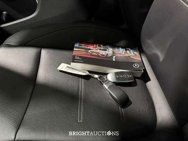 Mercedes-benz cla250 e premium plus 262pk 2022 (origineel-nl) cla-klasse, r-014-kr - afbeelding 18 van  36