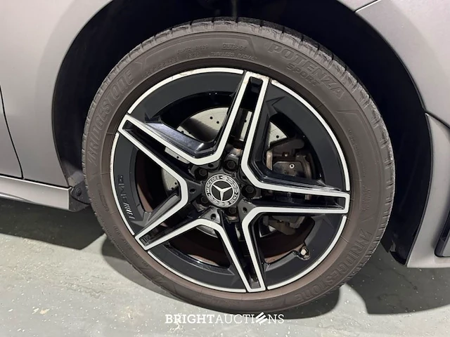 Mercedes-benz cla250 e premium plus 262pk 2022 (origineel-nl) cla-klasse, r-014-kr - afbeelding 31 van  36
