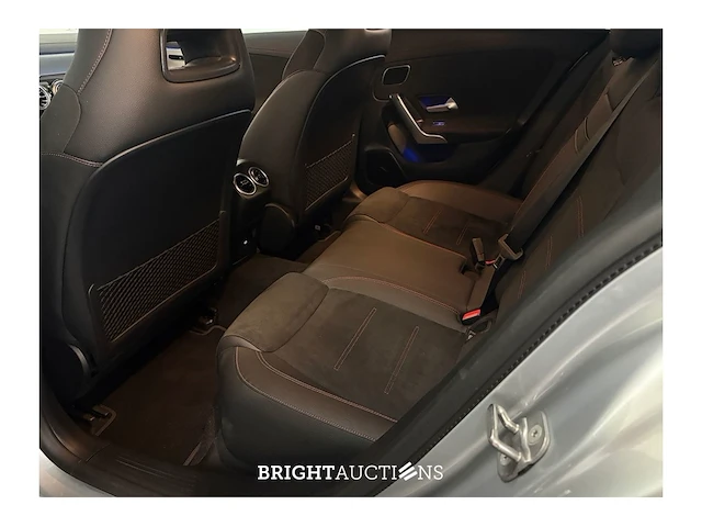 Mercedes-benz cla250 e star edition amg line 272pk 2024 (origineel-nl) cla-klasse, ggt-85-s - afbeelding 4 van  40
