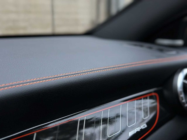 Mercedes-benz cla45 4matic orangeart edition cla-klasse 360pk 2015, nl-kenteken - afbeelding 11 van  43