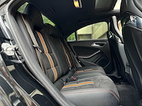 Mercedes-benz cla45 4matic orangeart edition cla-klasse 360pk 2015, nl-kenteken - afbeelding 24 van  43