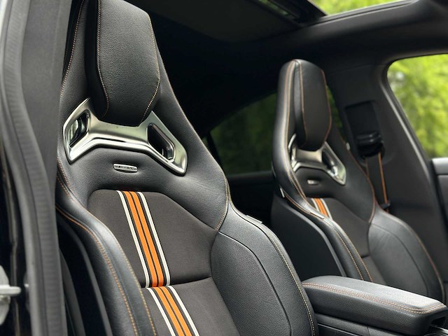 Mercedes-benz cla45 4matic orangeart edition cla-klasse 360pk 2015, nl-kenteken - afbeelding 27 van  43