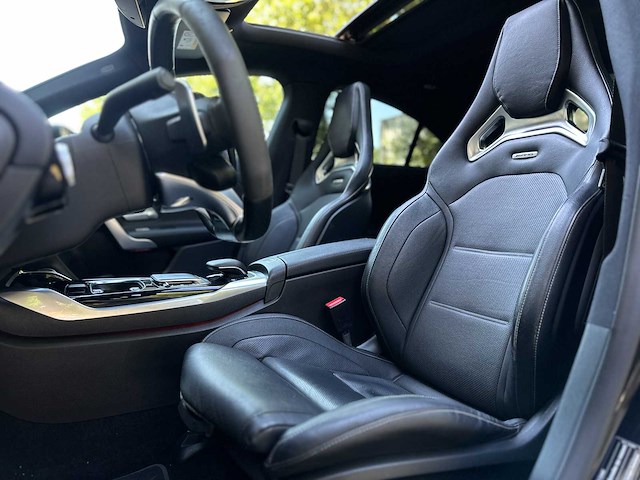 Mercedes-benz cla45s 4matic+ premium plus cla-klasse 421pk 2020, nl-kenteken - afbeelding 8 van  18