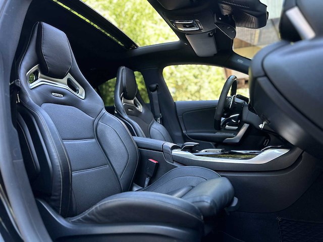 Mercedes-benz cla45s 4matic+ premium plus cla-klasse 421pk 2020, nl-kenteken - afbeelding 12 van  18