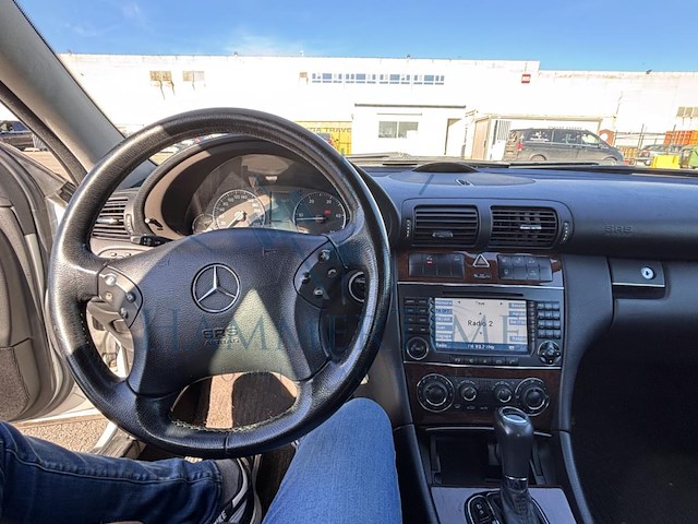 Mercedes-benz classe c (w203) c 200 cdi elegance (euro 4) 122 at, 2005 - afbeelding 8 van  40