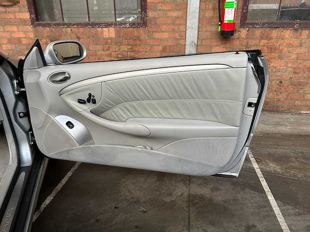 Mercedes-benz clk 55 amg v8 2004 -youngtimer- - afbeelding 11 van  40