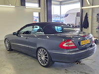 Mercedes-benz clk cabrio 240 elegance automaat, 8-xbd-73 - afbeelding 4 van  9