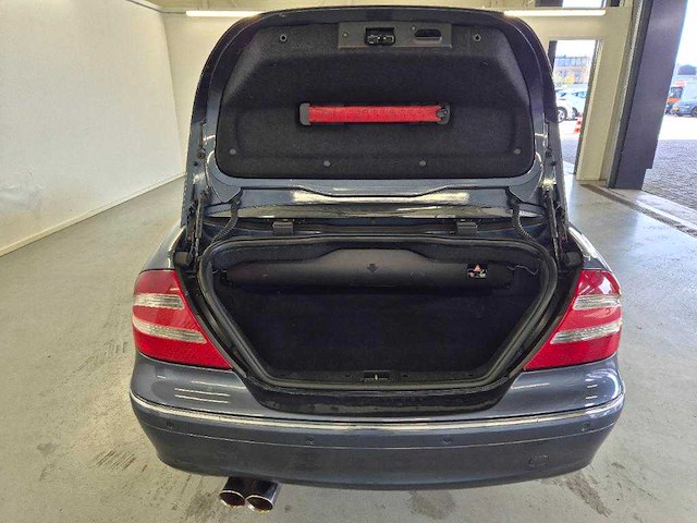 Mercedes-benz clk cabrio 240 elegance automaat, 8-xbd-73 - afbeelding 9 van  9
