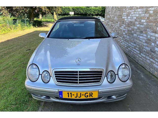 Mercedes-benz clk-klasse cabrio 200 k. elegance 2002 - afbeelding 9 van  14