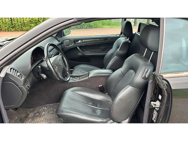 Mercedes-benz clk-klasse cabrio 230 k. sport | 99-hjf-4 i - afbeelding 7 van  12