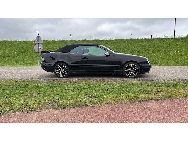 Mercedes-benz clk-klasse cabrio 230 k. sport | 99-hjf-4 i - afbeelding 2 van  12