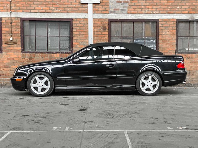 Mercedes-benz clk55 amg cabriolet 5.4 v8 367pk 2002 clk-klasse youngtimer - afbeelding 15 van  34