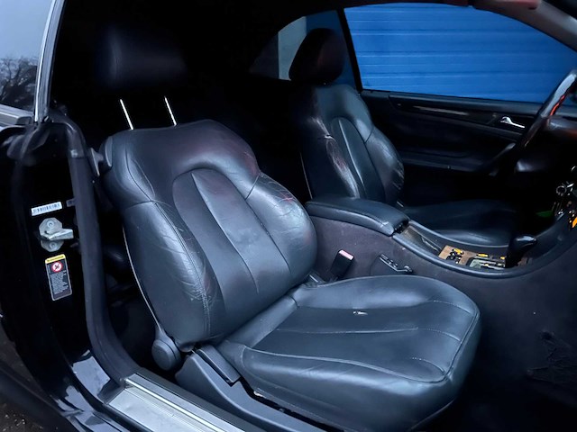 Mercedes-benz clk55 amg cabriolet 5.4 v8 367pk 2002 clk-klasse youngtimer - afbeelding 27 van  34