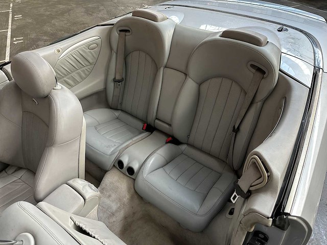 Mercedes-benz clk55 amg v8 2004 clk-klasse -youngtimer- - afbeelding 26 van  40