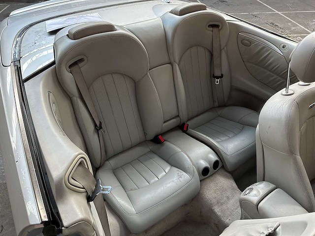 Mercedes-benz clk55 amg v8 2004 clk-klasse -youngtimer- - afbeelding 31 van  40
