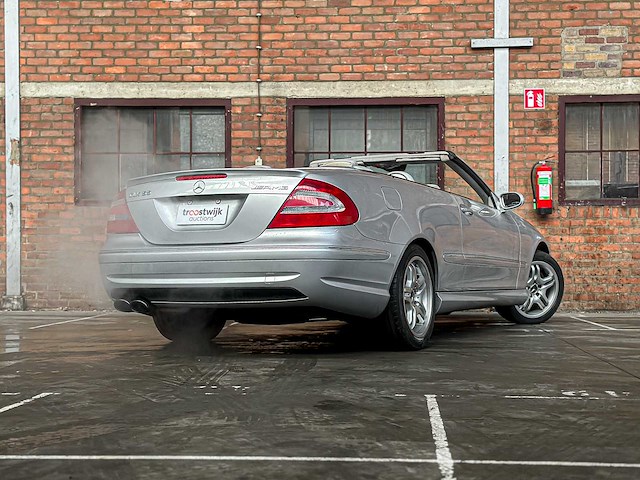 Mercedes-benz clk55 amg v8 2004 clk-klasse -youngtimer- - afbeelding 39 van  40