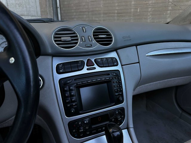 Mercedes-benz clk55 amg v8 2004 clk-klasse -youngtimer- - afbeelding 16 van  35