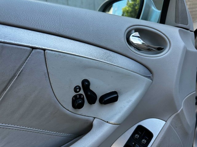 Mercedes-benz clk55 amg v8 2004 clk-klasse -youngtimer- - afbeelding 20 van  35