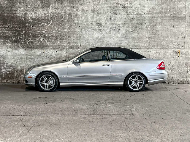 Mercedes-benz clk55 amg v8 2004 clk-klasse -youngtimer- - afbeelding 8 van  52