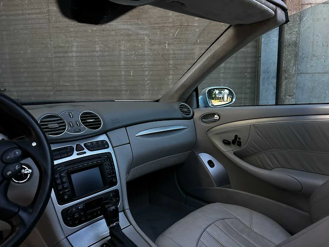 Mercedes-benz clk55 amg v8 2004 clk-klasse -youngtimer- - afbeelding 11 van  52