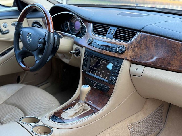 Mercedes-benz cls-klasse cls55 amg 5.5 v8 47-gvt-2 - afbeelding 24 van  48