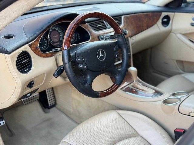 Mercedes-benz cls-klasse cls55 amg 5.5 v8 47-gvt-2 - afbeelding 8 van  48