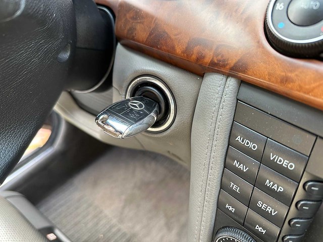 Mercedes-benz cls350 cgi 3.5 v6 293pk 2006 cls-klasse, l-372-nv youngtimer - afbeelding 15 van  29