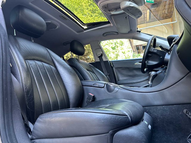 Mercedes-benz cls500 amg 5.0 v8 306pk 2005 cls-klasse youngtimer, gbh-49-f - afbeelding 33 van  46