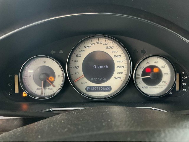 Mercedes-benz cls55 amg | 5.5 v8 kompressor 476 pk | 2006 | youngtimer | bi-xenon | airmatic | 19-inch amg | premium sound | marge auto - afbeelding 6 van  31